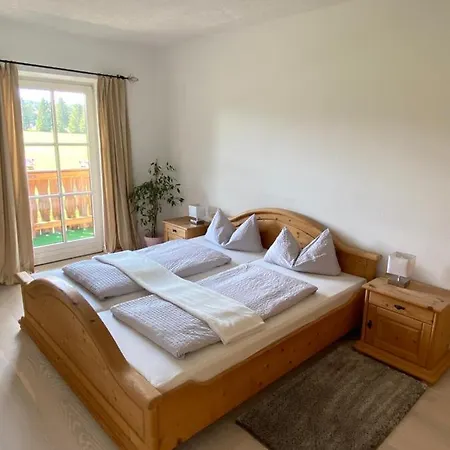 Ferienwohnung Kathrin 克伦